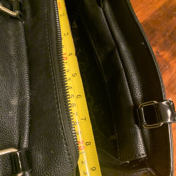 Betsey Johnson floral handbag - Picture 8 of 8